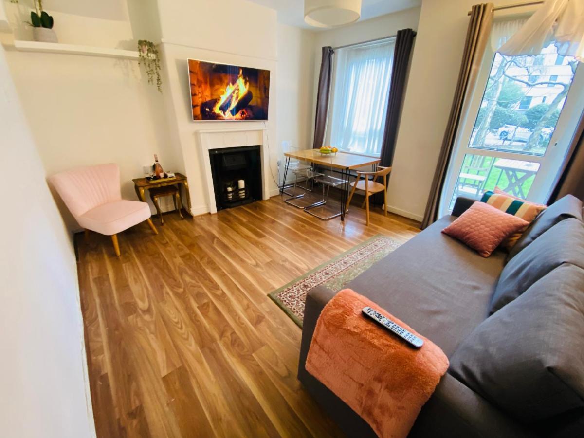 3 Bed Apartment In Camden 伦敦 外观 照片